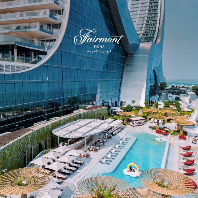 Katara Towers stands proudly as a national landmark and a symbol of Qatar’s ambition and vision. Home to two world-renowned luxury hotels, Fairmont and Raffles, this architectural masterpiece is a reflection of elegance, hospitality, and Qatari pride.

بفخر، تجسّد أبراج كتارا معلمًا وطنيًا ورمزًا لطموح ورؤية قطر. تضم الفندقين الفاخريين المعروفين عالميًا، فيرمونت ورافلز، وهذه التحفة المعمارية تعكس الأناقة والضيافة والفخر القطري